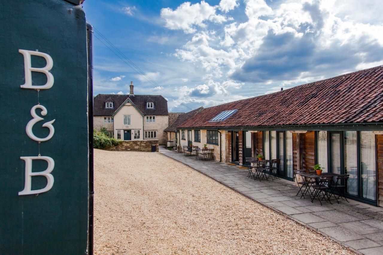 T'S At Lower Rudloe Farm Corsham Exterior foto