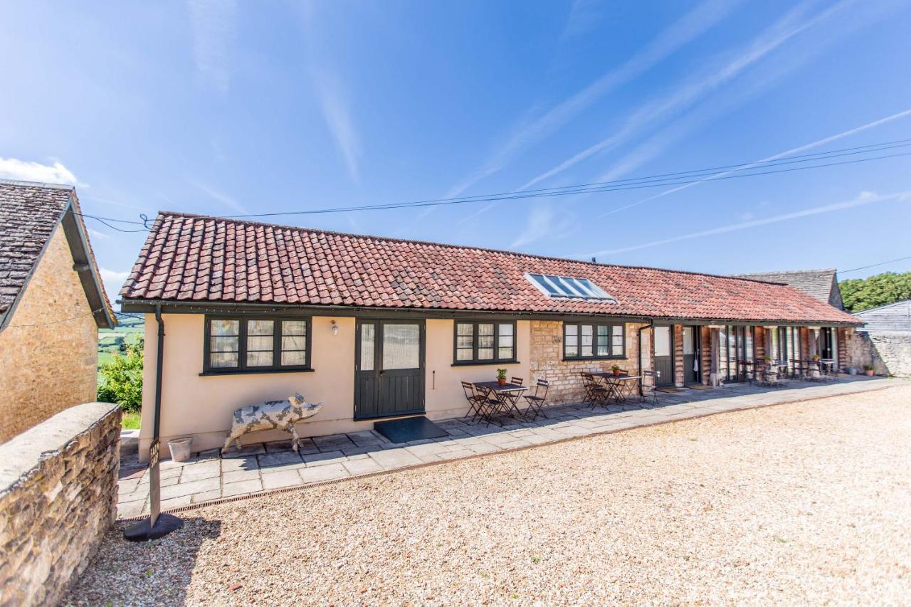 T'S At Lower Rudloe Farm Corsham Exterior foto